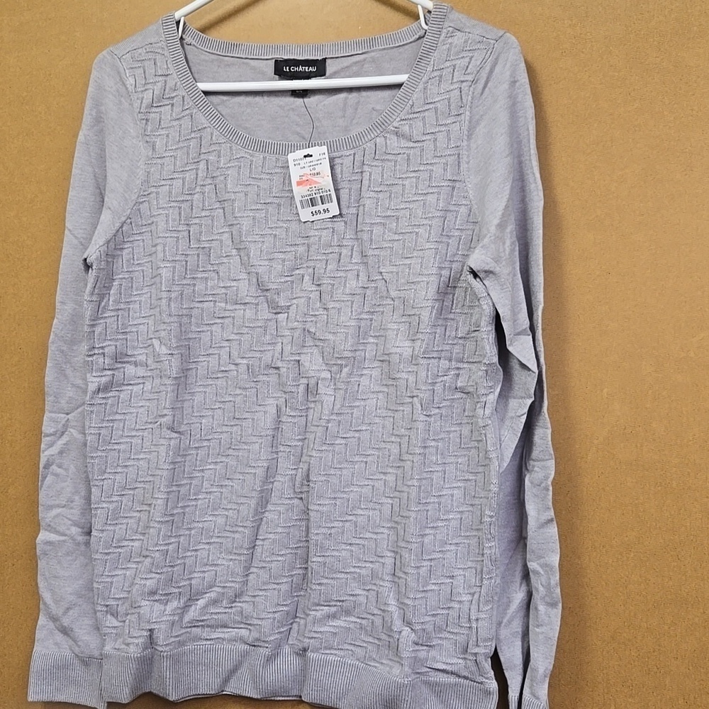 Le Chateau Size L Light Grey Zig Zag Knit Sweater